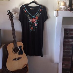 Caite by Athleta Long embroidered jersey shirt, L